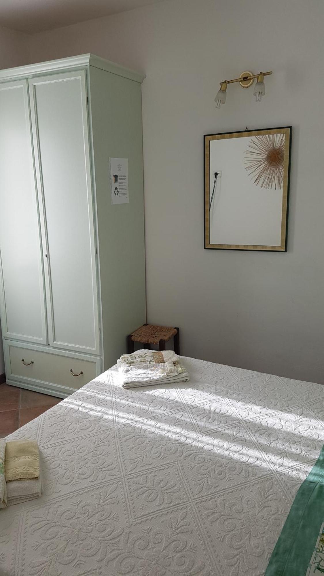 B&B Guest House Il Porto Vecchio Stintino Ruang foto