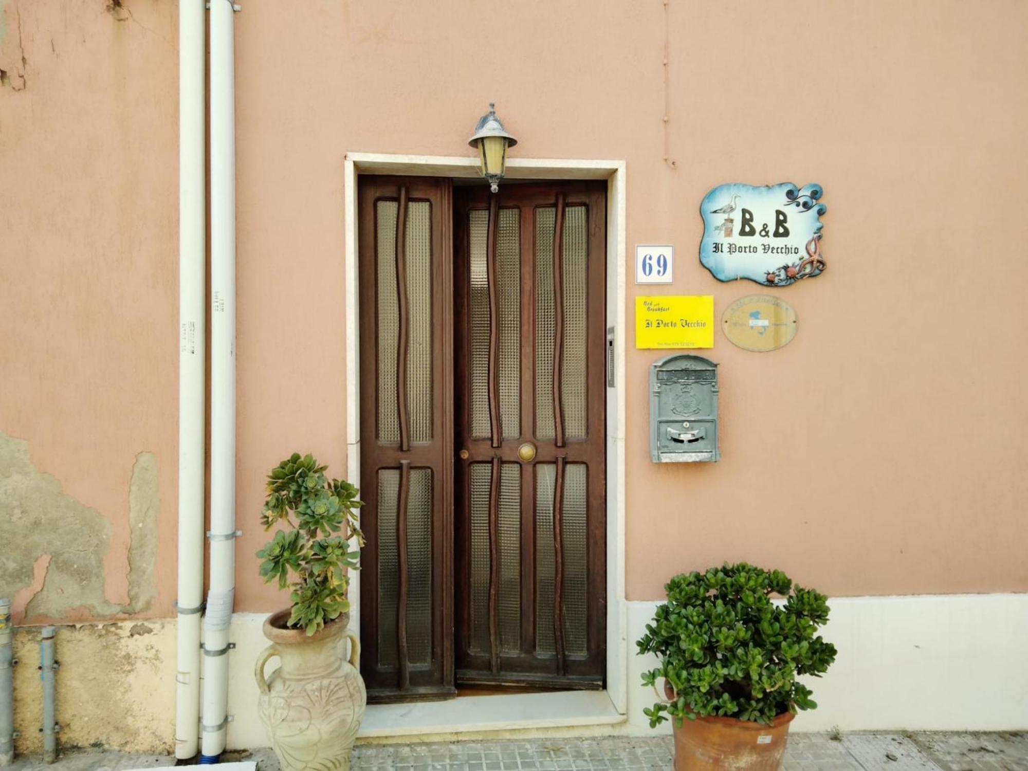 B&B Guest House Il Porto Vecchio Stintino Bagian luar foto