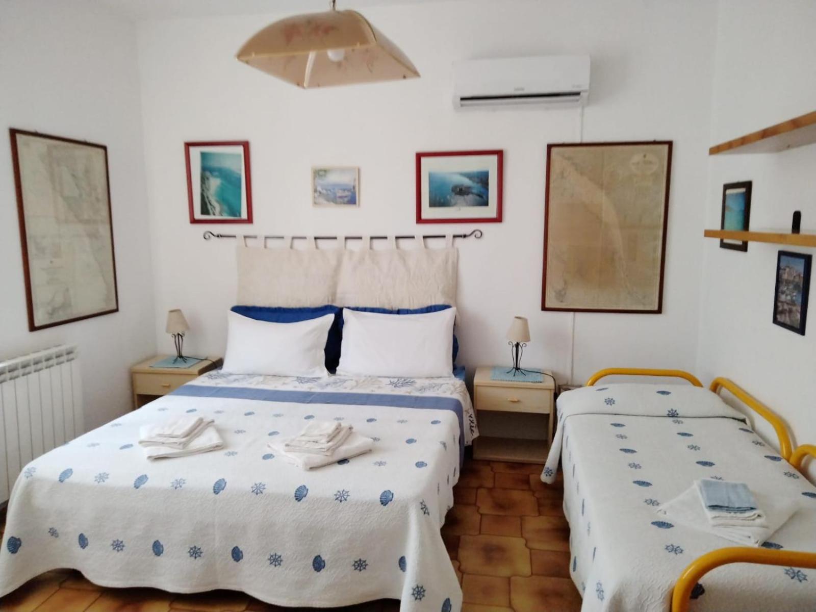 B&B Guest House Il Porto Vecchio Stintino Bagian luar foto