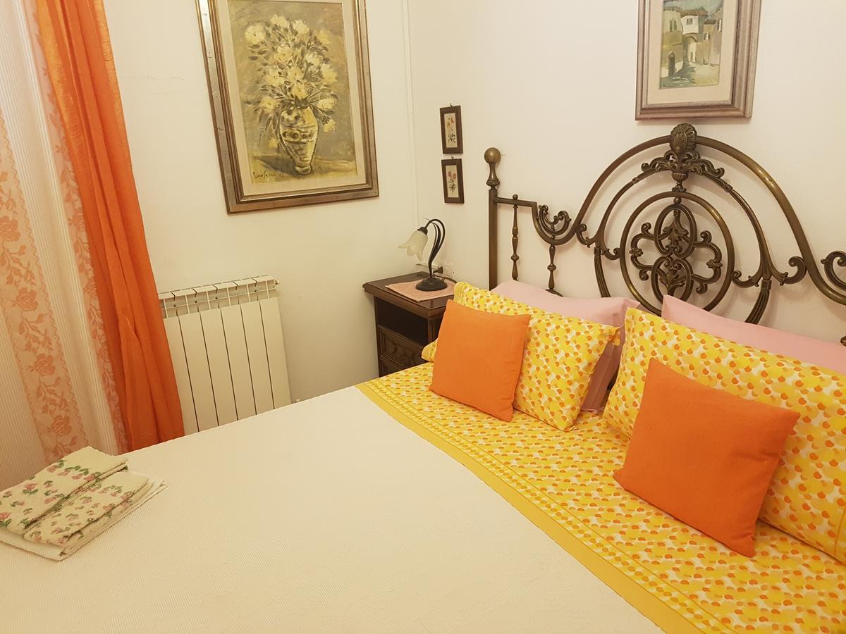 B&B Guest House Il Porto Vecchio Stintino Bagian luar foto