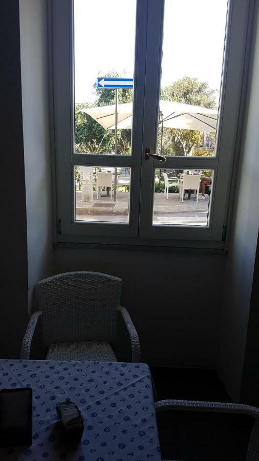 B&B Guest House Il Porto Vecchio Stintino Bagian luar foto